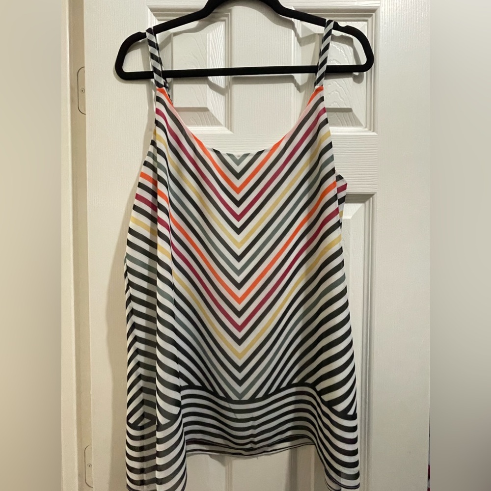 Summer dressy spaghetti strap blouse. Excellent condition.